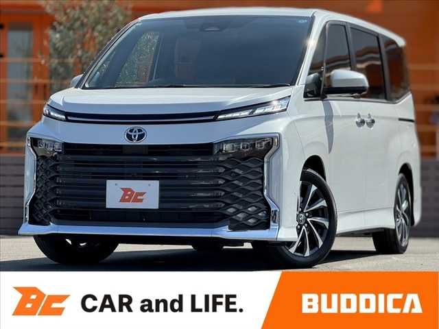 TOYOTA / VOXY