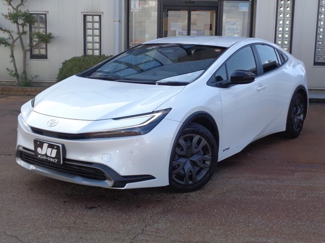TOYOTA / PRIUS 4WD