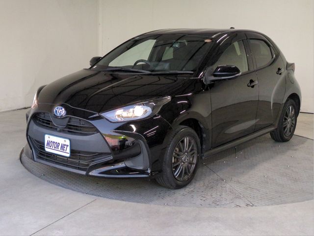 TOYOTA / YARIS HYBRID