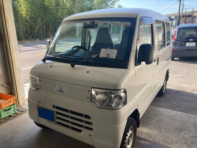 MITSUBISHI / MINICAB-MiEV