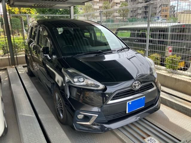 TOYOTA / SIENTA