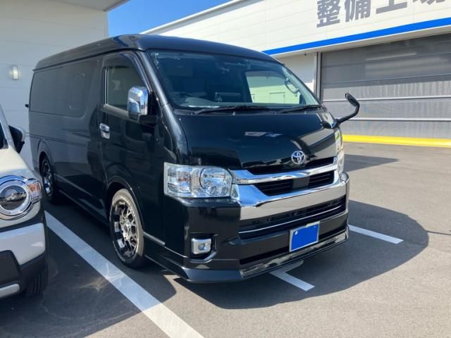 TOYOTA / HIACE wagon 4WD