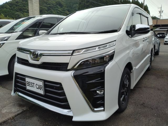 TOYOTA / VOXY