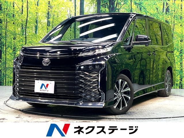 TOYOTA / VOXY