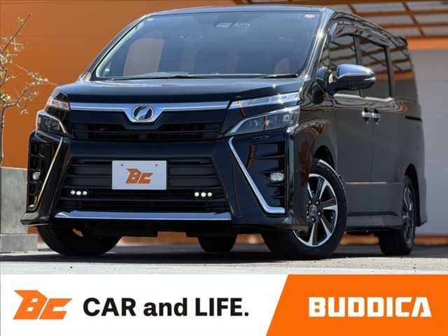 TOYOTA / VOXY