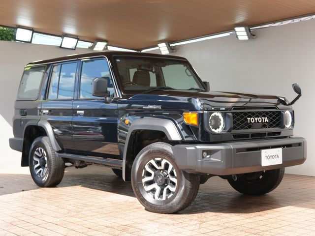 TOYOTA / LANDCRUISER 70