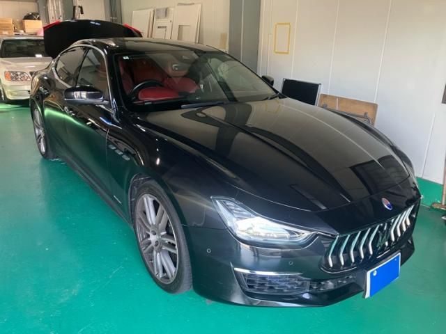 MASERATI / MASERATI GHIBLI Sedan