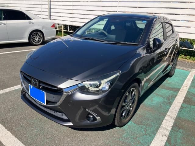 MAZDA / DEMIO