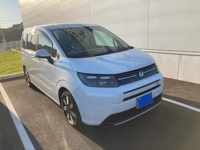 HONDA / FREED e:HEV