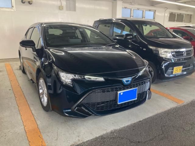 TOYOTA / COROLLA SPORT HYBRID