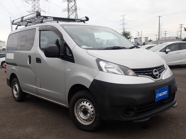 NISSAN / NV200 VANETTE van 4WD