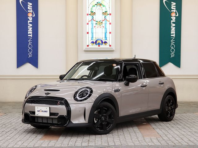 BMW / MINI COOPER SD 5DOOR