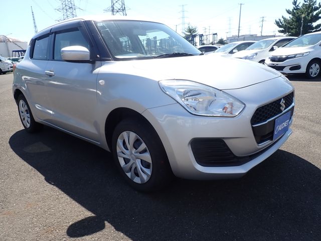 SUZUKI / SWIFT 4WD
