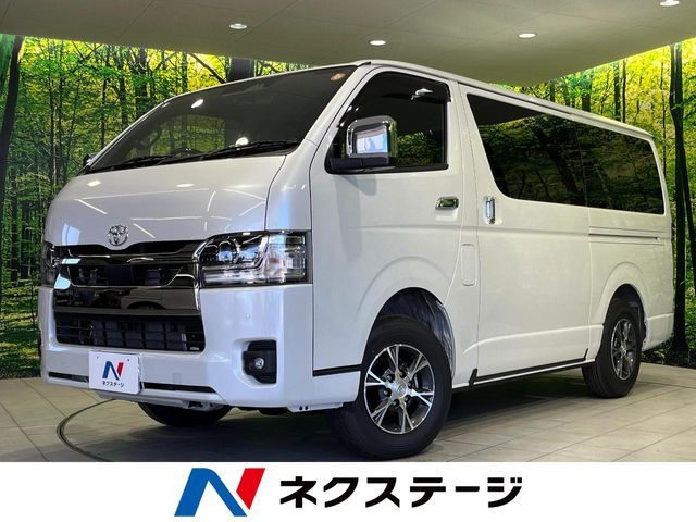 TOYOTA / HIACE van 4WD