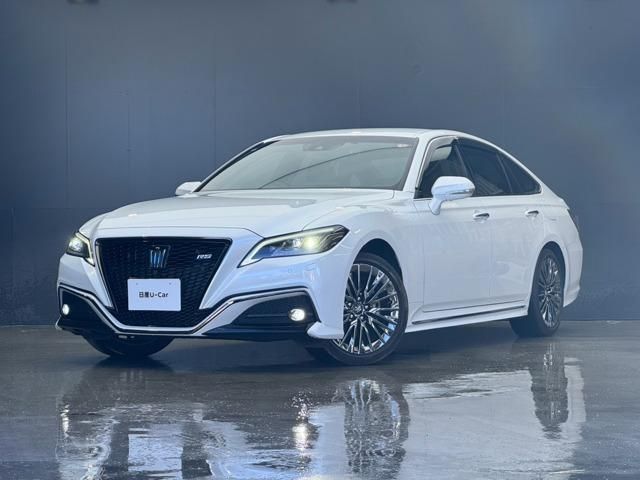 TOYOTA / CROWN sedan hybrid