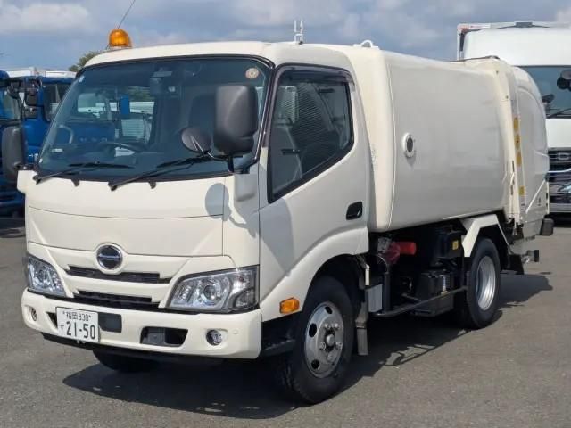 Japanese used car Ref# 1723163 HINO / DUTRO