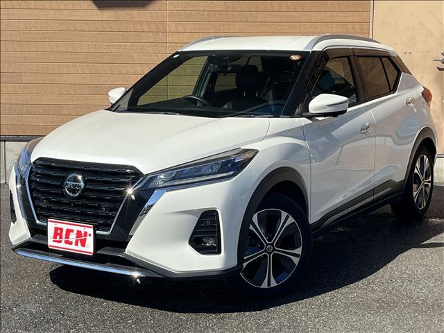 NISSAN / KICKS