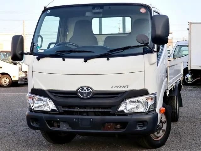 TOYOTA / DYNA
