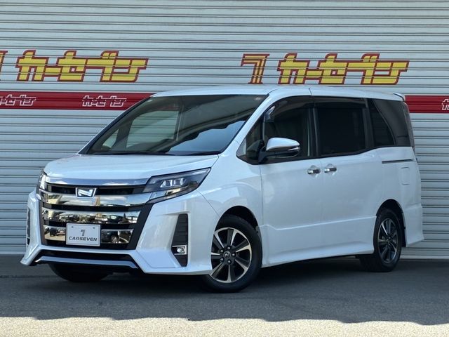 TOYOTA / NOAH