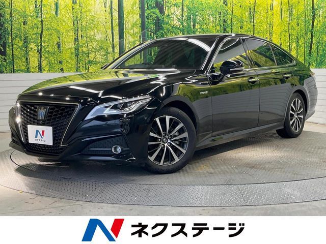 TOYOTA / CROWN sedan hybrid