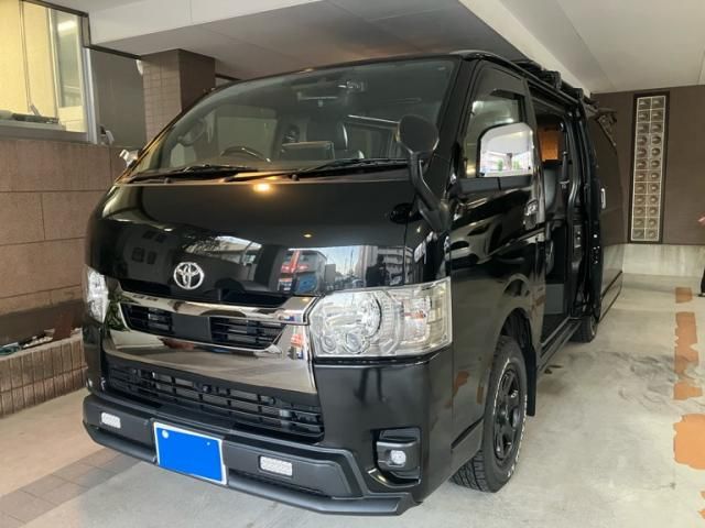 TOYOTA / HIACE van 4WD
