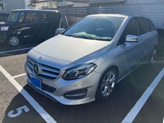 MERCEDES BENZ / MERCEDES BENZ B class