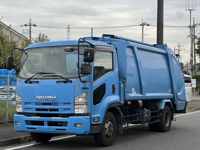 Japanese used car Ref# 1723945 ISUZU / FORWARD