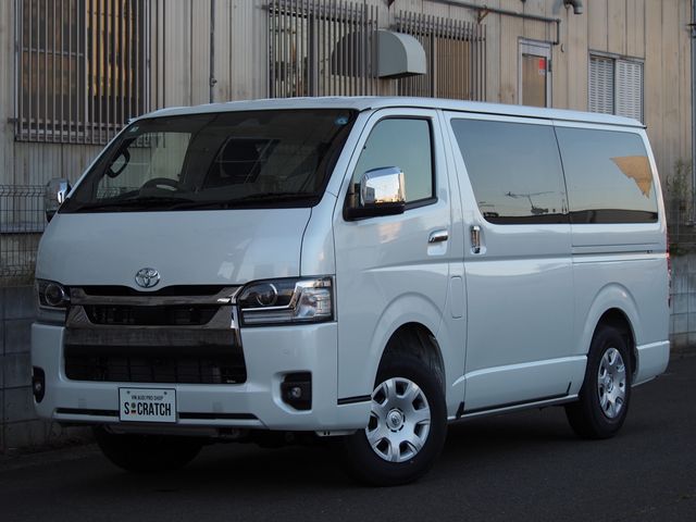 TOYOTA / HIACE van 4WD