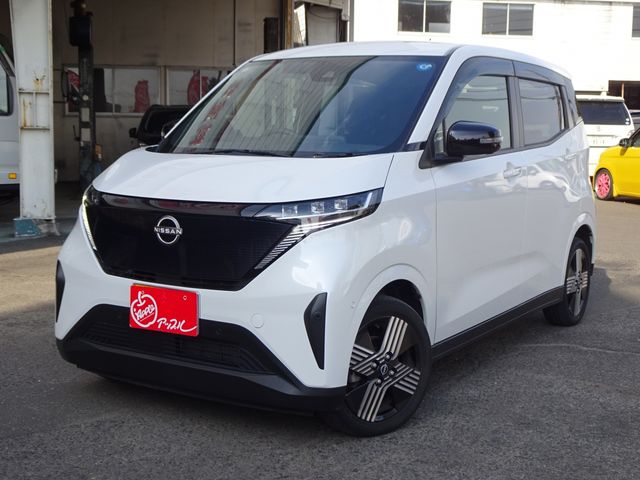 NISSAN / SAKURA