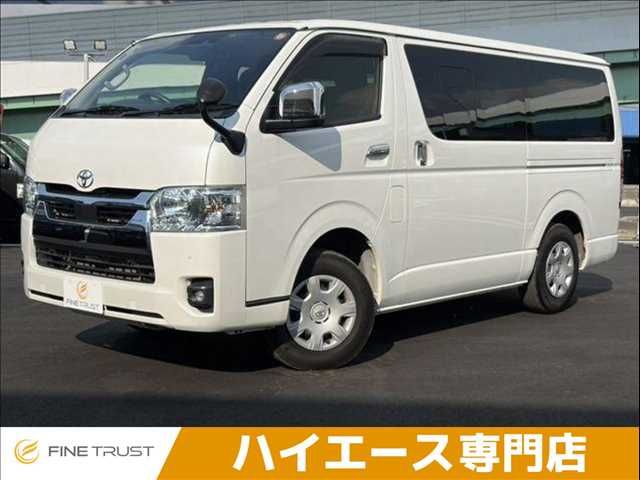 TOYOTA / HIACE van 4WD