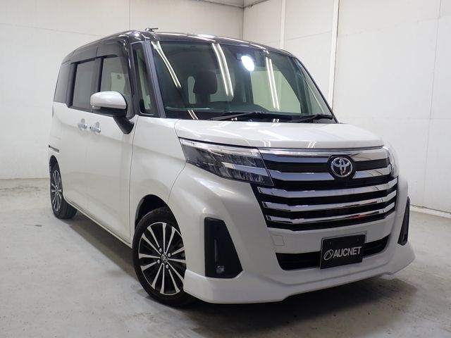 TOYOTA / ROOMY