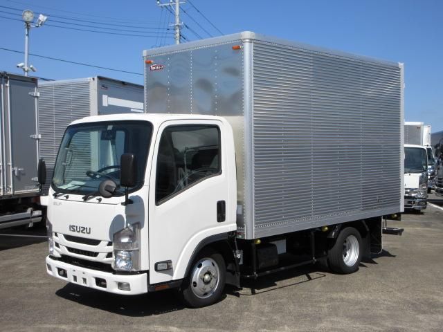 ISUZU / ELF