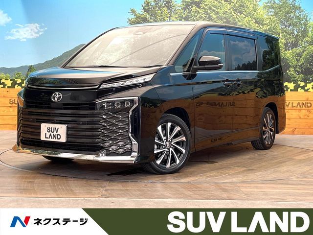 TOYOTA / VOXY HYBRID
