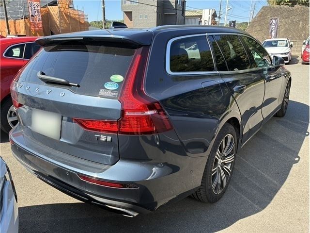 VOLVO / VOLVO V60