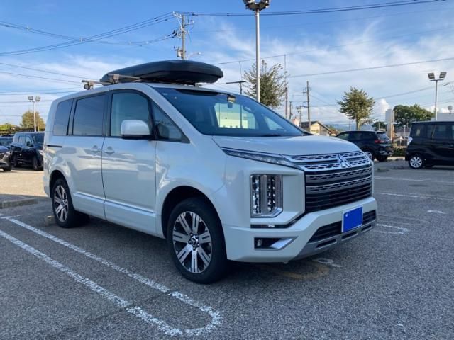 MITSUBISHI / DELICA D:5 4WD