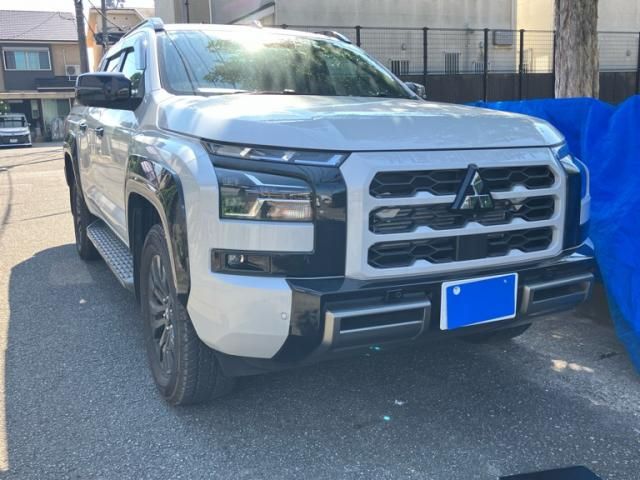 MITSUBISHI / TRITON