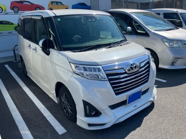 TOYOTA / ROOMY