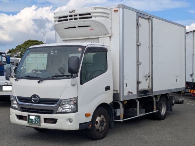 HINO / DUTRO