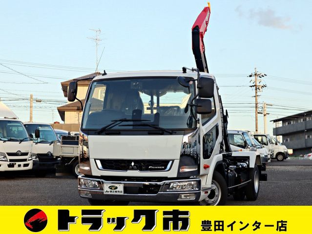 MITSUBISHI FUSOU / FIGHTER