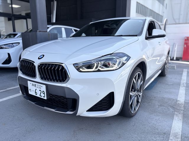 BMW / BMW X2