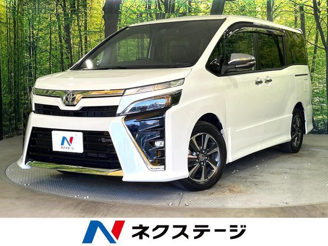 TOYOTA / VOXY