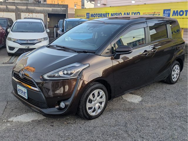 TOYOTA / SIENTA