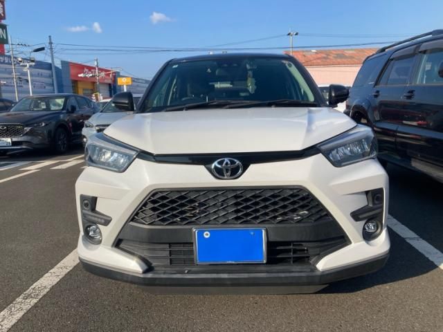 Japanese used car Ref# 1725697 TOYOTA / RAIZE