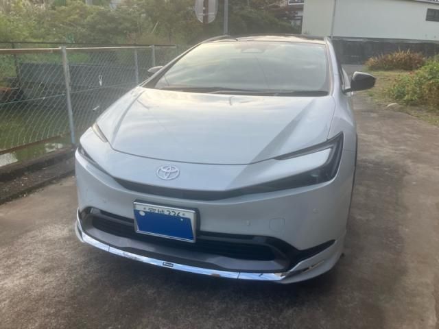 Japanese used car Ref# 1725699 TOYOTA / PRIUS 4WD