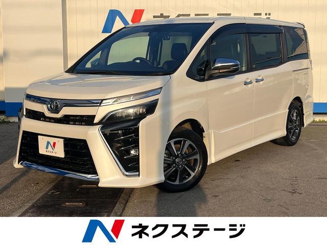 TOYOTA / VOXY