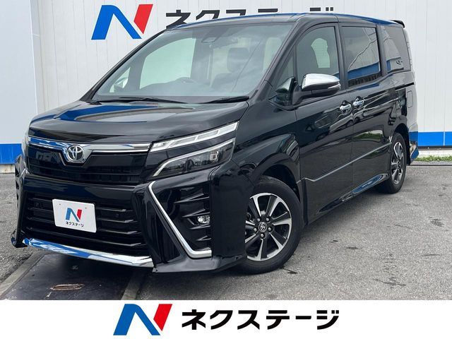 TOYOTA / VOXY