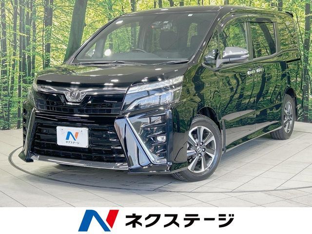 TOYOTA / VOXY