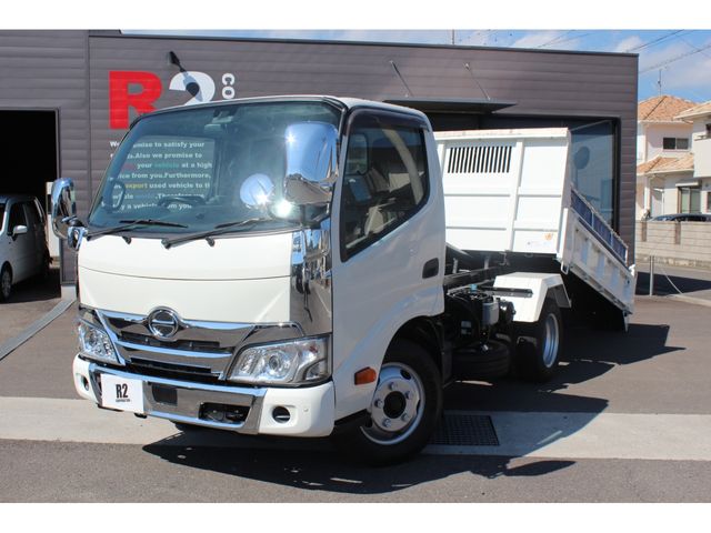 HINO / DUTRO