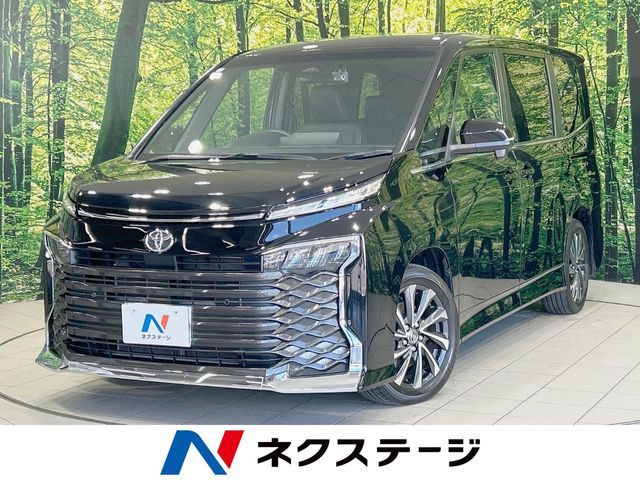 TOYOTA / VOXY