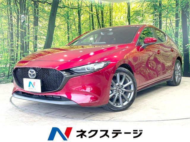 Japanese used car Ref# 1726720 MAZDA / MAZDA3 FASTBACK